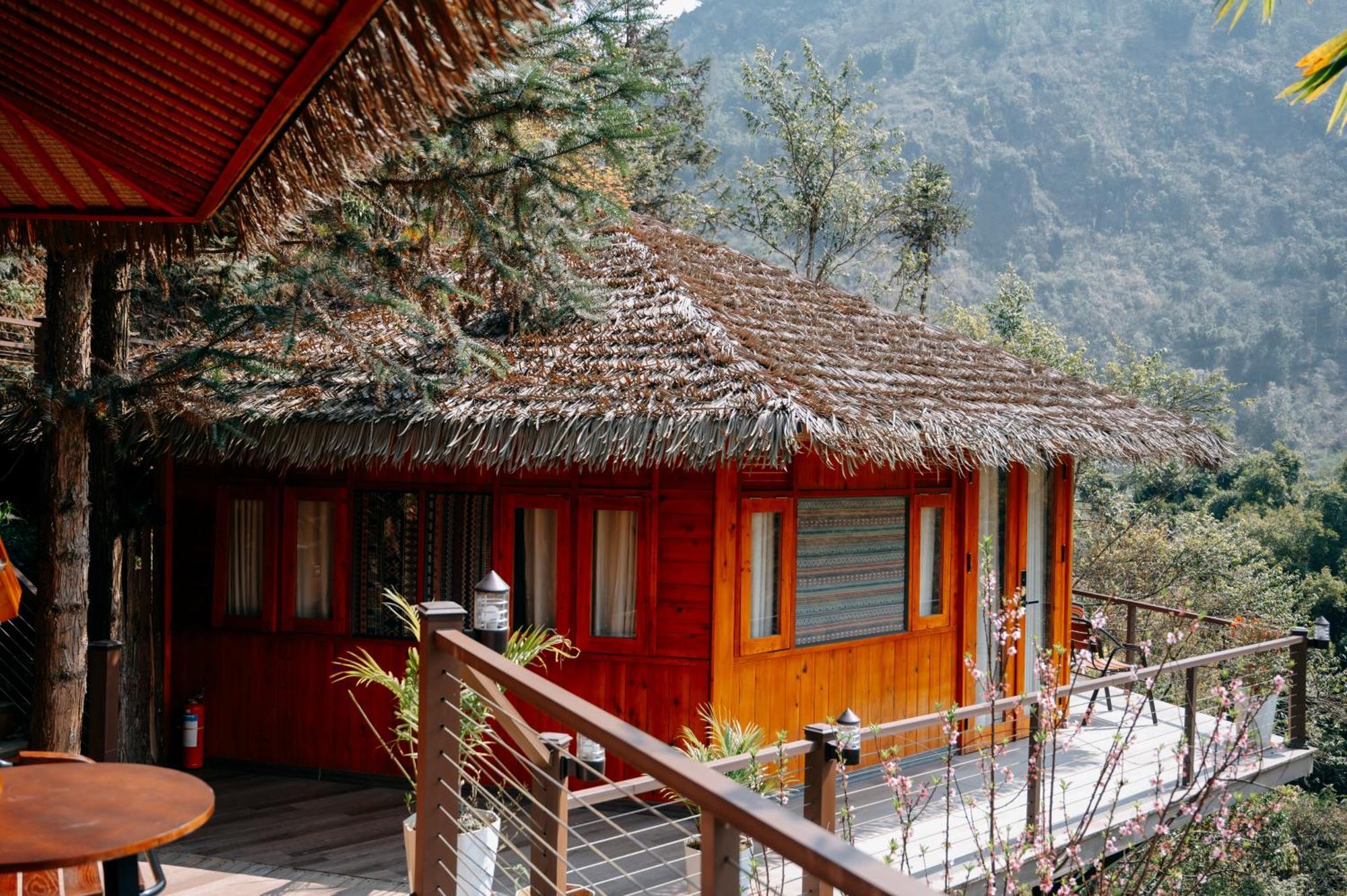 Sinai Bungalow & Hotel Sapa Exterior photo